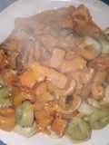 Capelettinis con salsa rosa