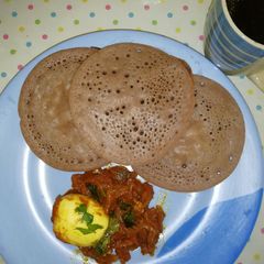 A picture of Ragi wheat ottada appam.