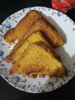 ब्रेड पकौड़ा (bread pakoda recipe in Hindi) रेसिपी मुख्य फोटो