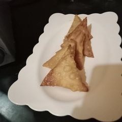 Fried meethay samoosay A picture of Fried meethay samoosay.