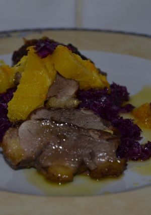O poză a rețetei Piept de rață cu sos de portocale și salată de varză roșie!.