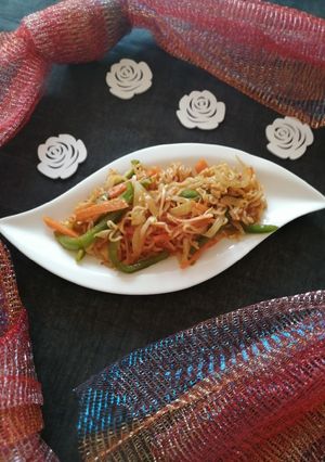 A picture of Chinese Maggi.