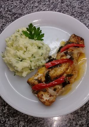 Una foto de Pescado de arroyo al horno (bagre)