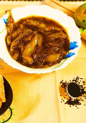 A picture of Raw Mango tangy Pickle (Launji).