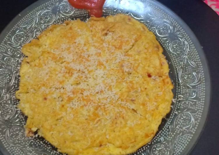 Langkah Mudah untuk Membuat Omelete mie kornet keju Anti Gagal