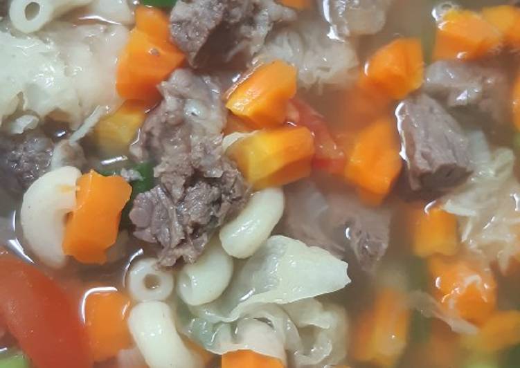 Sop Makaroni Campur Ala Mami