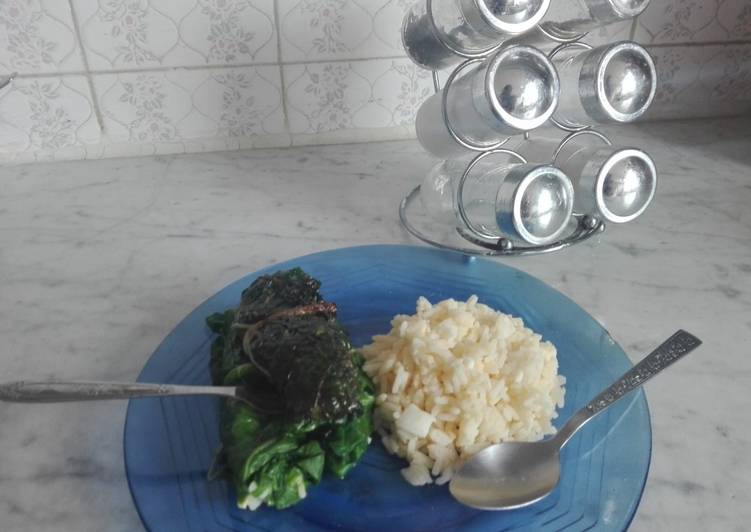 Rollos de acelga acompañada con ensalada de arroz "Recetas de papá"
