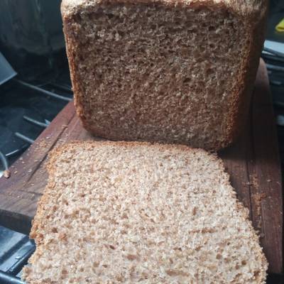 Pan integral con sésamo en panificadora Atma Receta de MeMe Arteaga- Cookpad