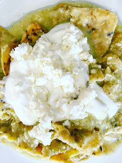 Una foto de Chilaquiles verdes