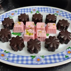 A picture of Rose Pistachio & Dryfruit Chocolate.