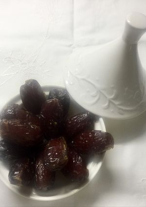 Foto principal de Bombones de dátiles rellenos
