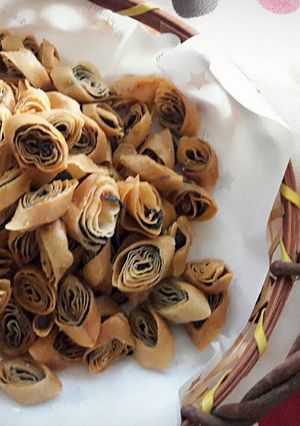 賀年零嘴點心 ~ 香炸海苔小脆卷 的食譜成品照片