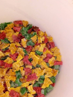A picture of Tutti fruity pebbles.