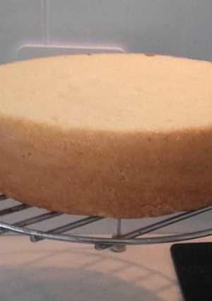 Una foto de Receta básica de bizcochuelo