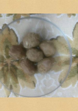 A picture of Churma Laddoo.