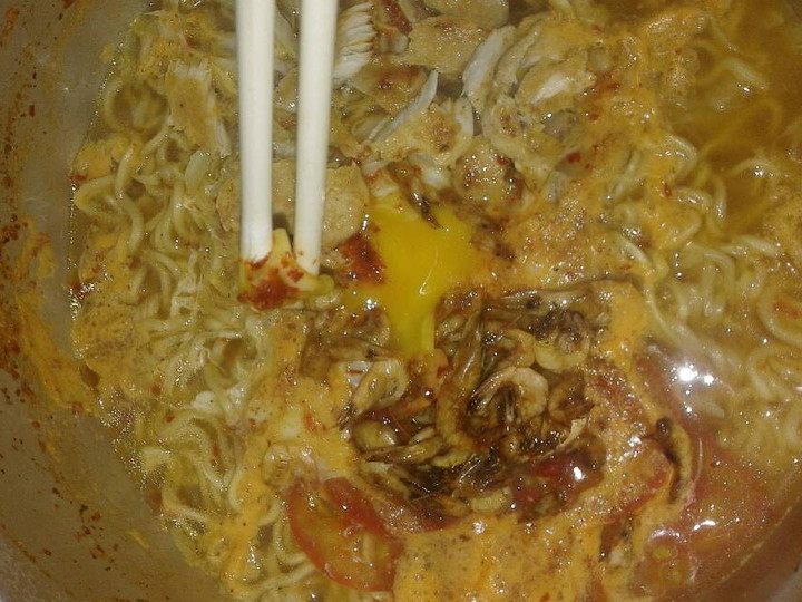 Resep: Mie ramen korea mudah dibuat Ekonomis Untuk Dijual