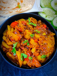 टिंडा की मसालेदार सब्जी (Tinda ki masaledar sabji) रेसिपी मुख्य फोटो