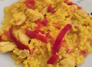 Foto principal de Arroz amarillo con pechuga de pollo