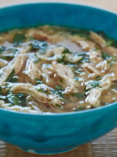 A picture of Chicken noodle soup receipe.