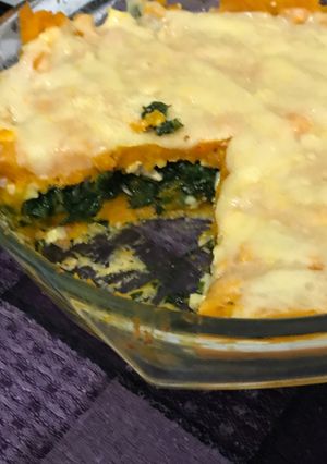 Una foto de Tarta de pollo, calabaza y espinaca