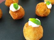 A picture of potato mint