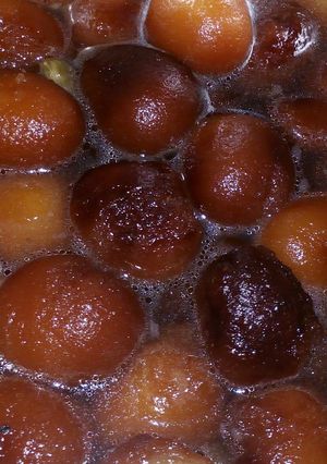 A picture of Gulabjamun.