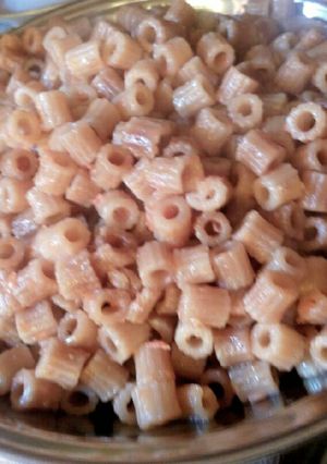 صورة لوصفة مكرونة محمرة 🍜
