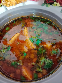 खोया मटर आलू (Khoya matar aloo recipe in Hindi) रेसिपी मुख्य फोटो