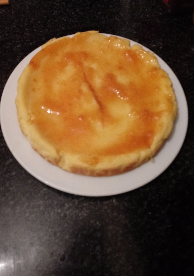 Una foto de Tarta de queso con esencia de limón en la olla gm g