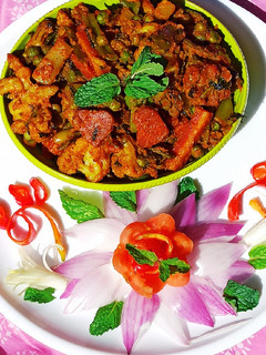 मिक्स वेज (Mix veg recipe in Hindi) रेसिपी मुख्य फोटो