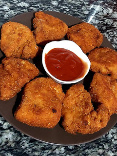 A picture of Crispy fried chicken tenders.