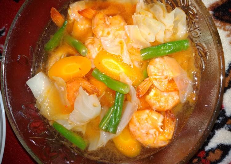 Tomyam udang ala kadarnya