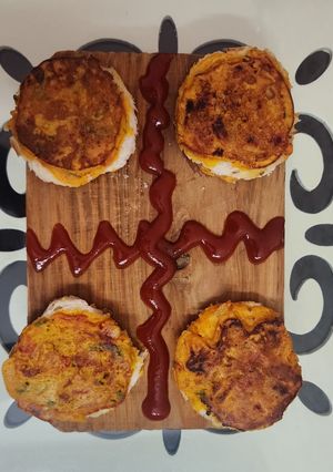 A picture of Bread coin toast.