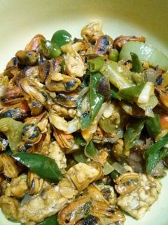 Foto resep Kerang masak cabe ijo