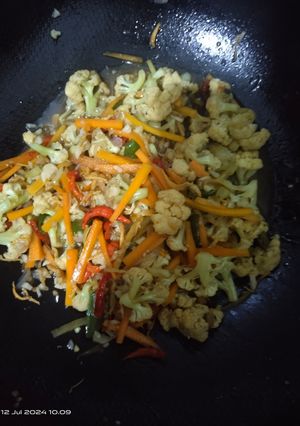 Foto resep Tumis kembang kol Teri