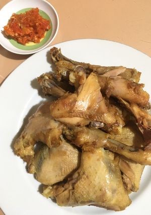 Foto resep Ayam Goreng Kunyit