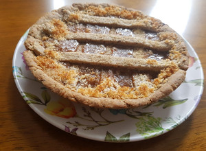 Una foto de Tarta de dulce de leche y coco sin harina de trigo