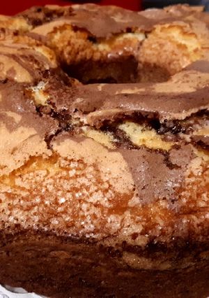 Una foto de Bizcochuelo marmolado de chocolate y vainilla