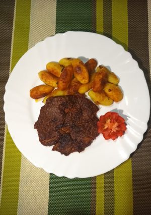 Sült tarja krumpligaluskával recept fotója