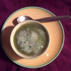 A picture of Almond Broccoli soup.