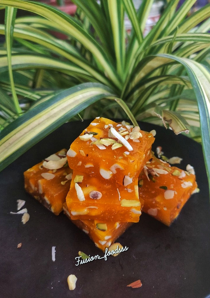 A picture of Karachi halwa.