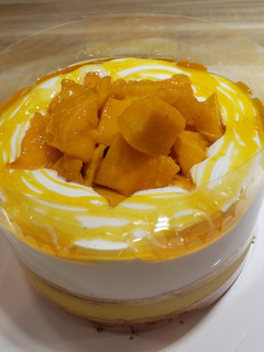 芒果奶蓋流心蛋糕 的食譜成品照片