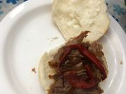 Una foto de bondiola de cerdo salsa barbacoa