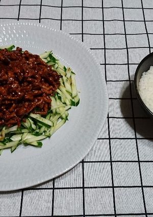 一鍋到底!醬香濃郁的京醬肉絲 的食譜成品照片