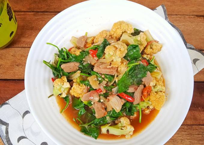 Resep Tumis Kembang Kol Bakso Bayam Brasil Oleh Yuni Kurniasih Cookpad