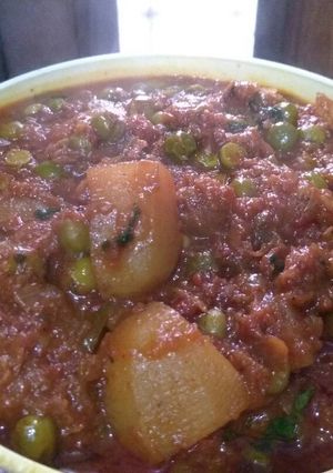 A picture of Aloo Matar..