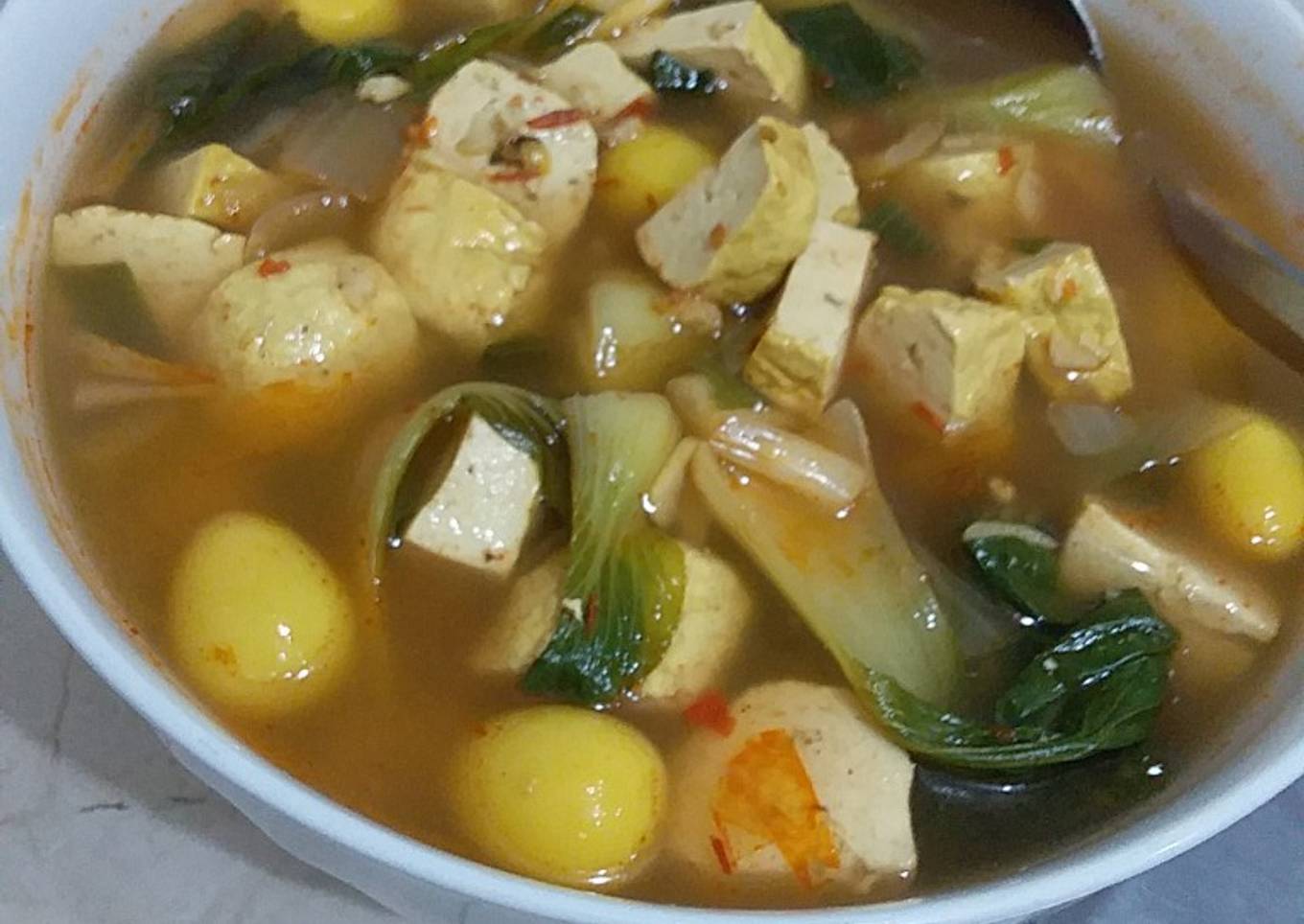 Sup pakcoy tahu telur puyuh simple ala ibuLuRah
