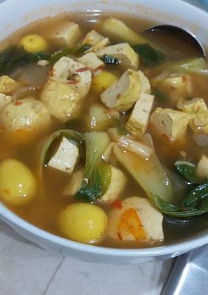 Foto resep Sup pakcoy tahu telur puyuh simple ala ibuLuRah