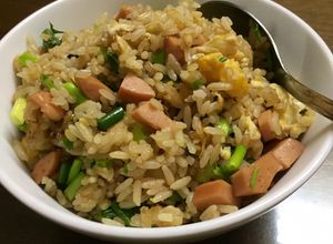 Hình của món Cơm rang nước tương Maggi.