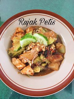 Foto resep Rujak Petis